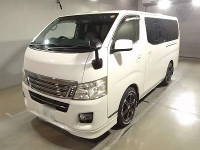 Nissan NV350 CARAVAN