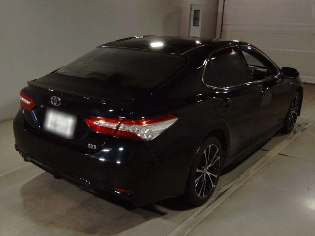 Toyota Camry 2019