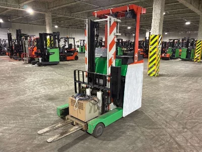 TOYOTA  FORKLIFT 