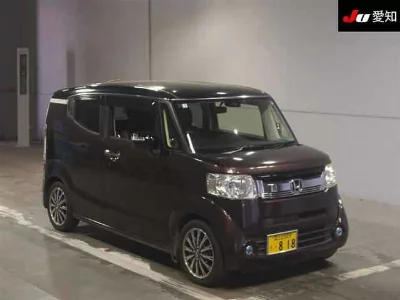Honda N-Box Slash