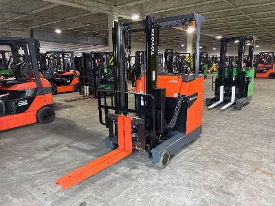 Toyota  FORKLIFT