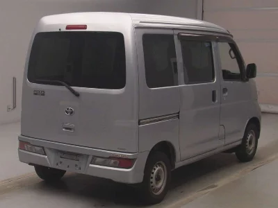 Toyota Pixis Van