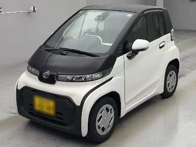 TOYOTA C+POD