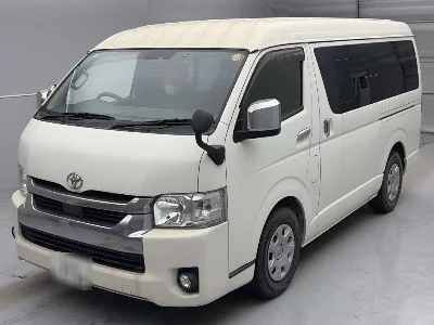 TOYOTA HIACE WAGON