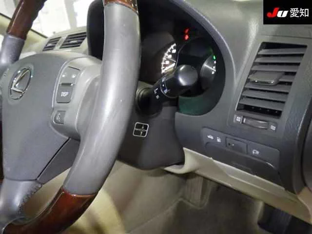Lexus GS  с аукциона в Японии