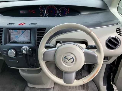 MAZDA BIANTE