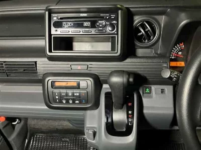 HONDA N-VAN