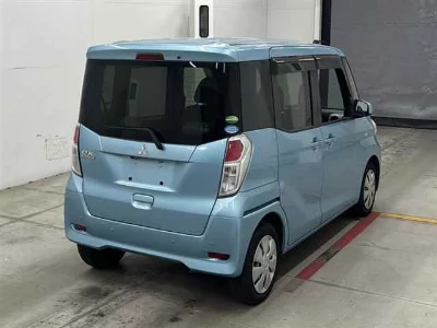 MITSUBISHI EK SPACE