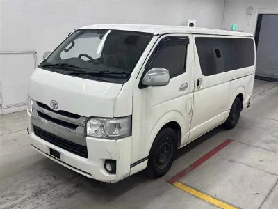 Toyota RegiusAce