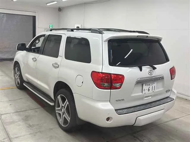 Toyota Sequoia  с аукциона в Японии