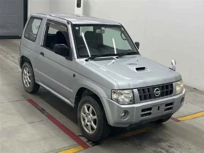 Nissan Kix