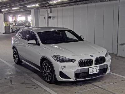 BMW X2