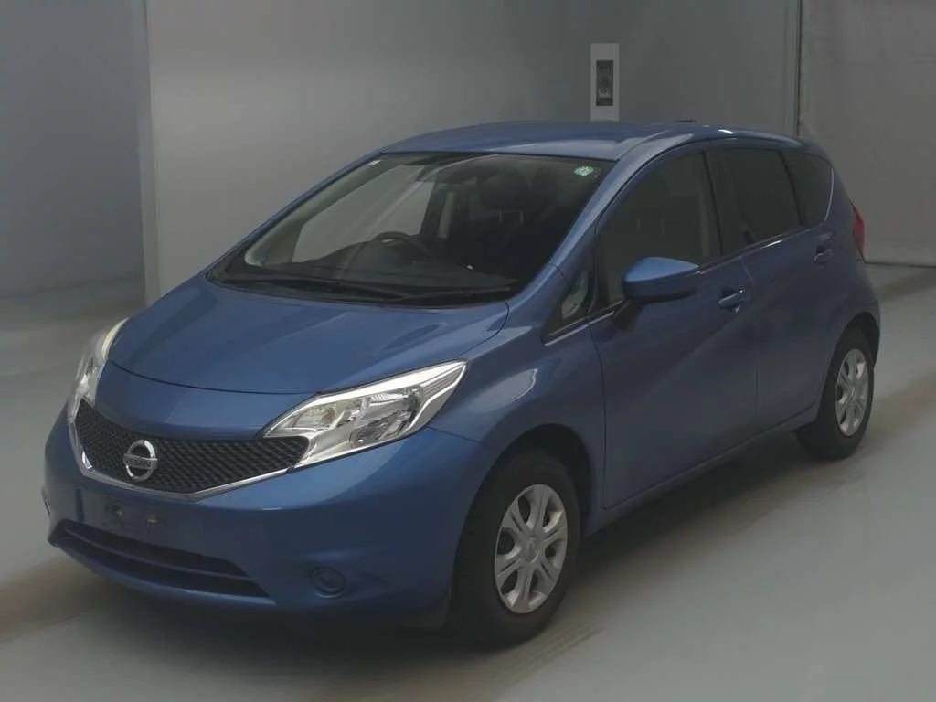 Nissan Note  с аукциона в Японии