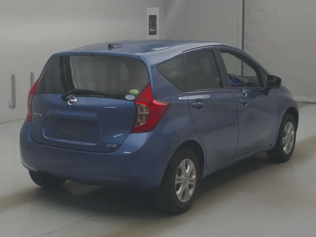 Nissan Note  с аукциона в Японии