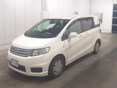 Honda Freed Spike