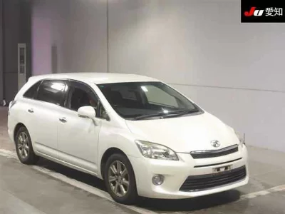 Toyota Mark X Zio