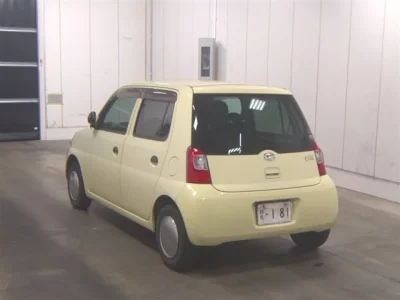 Daihatsu Esse