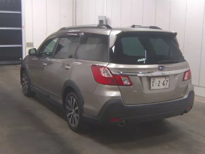 Subaru Exiga Crossover 7
