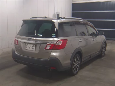 Subaru Exiga Crossover 7