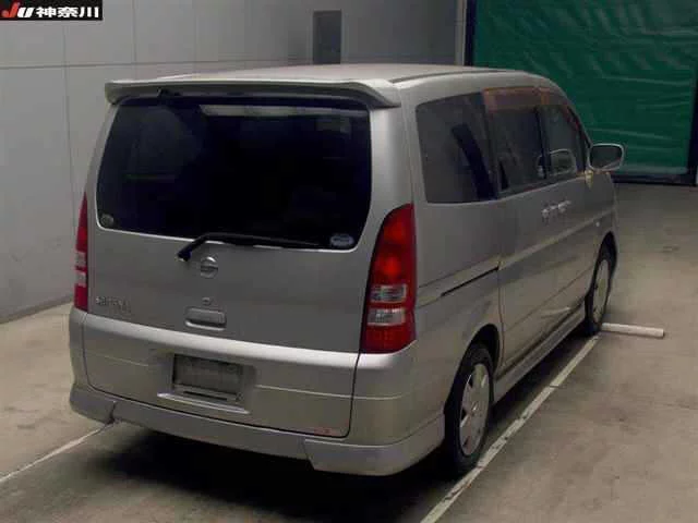 Nissan Serena  с аукциона в Японии