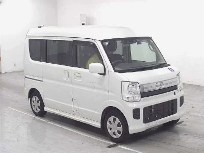 NISSAN CLIPPER RIO