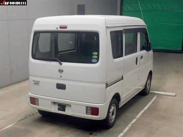 Nissan NV100 Clipper  с аукциона в Японии