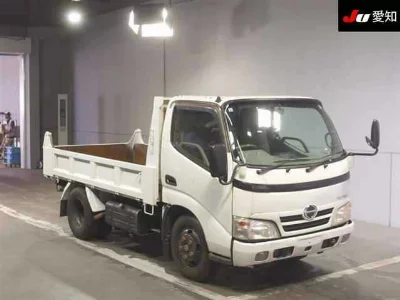 HINO DUTRO TRUCK