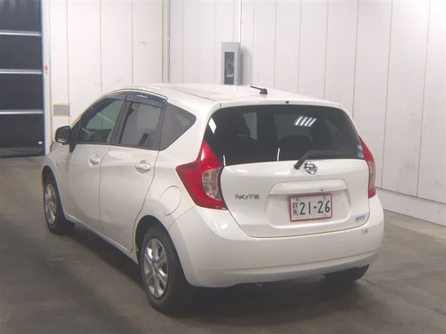 Nissan Note  с аукциона в Японии