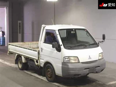 Mitsubishi Delica Truck