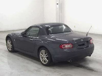 MAZDA ROADSTER