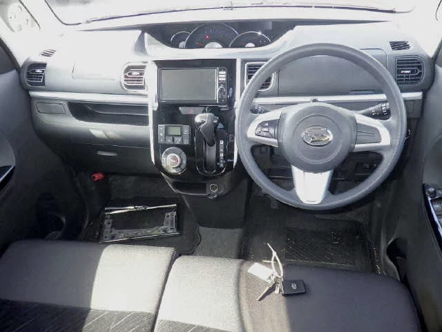 Daihatsu Tanto  с аукциона в Японии