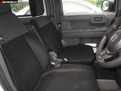 HONDA N-VAN