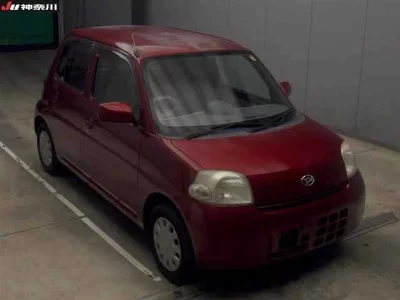 Daihatsu Esse
