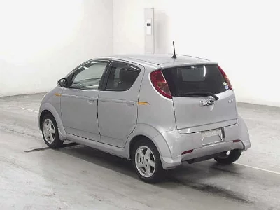 Subaru R2