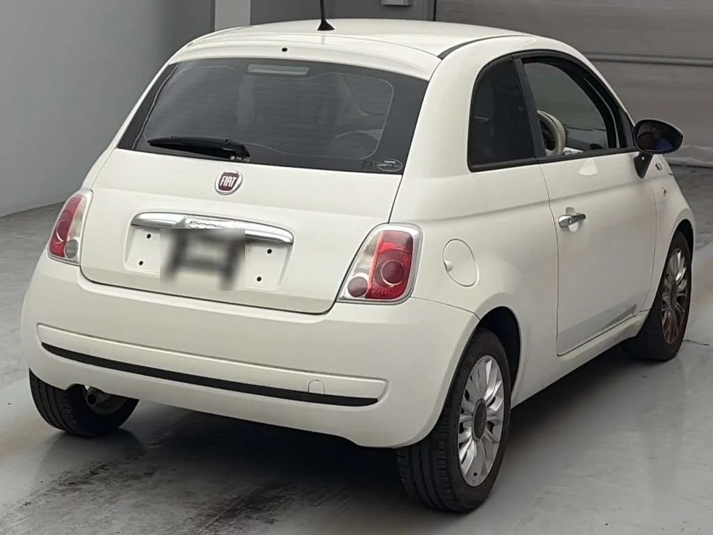 Fiat 500  с аукциона в Японии