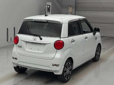 Toyota Pixis Joy