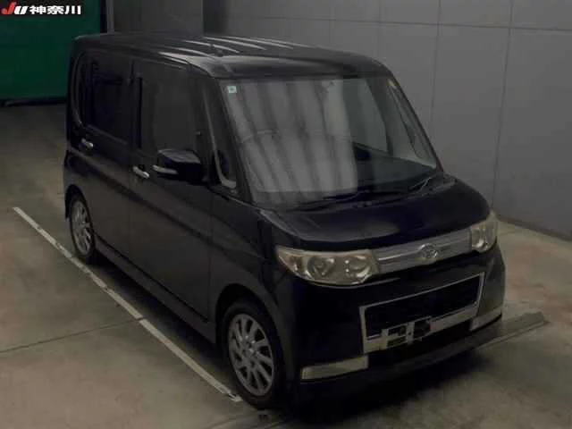 Daihatsu Tanto  с аукциона в Японии