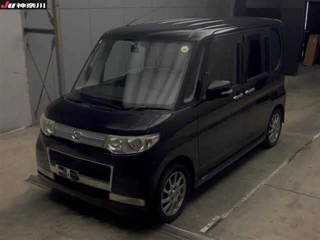 Daihatsu Tanto  с аукциона в Японии
