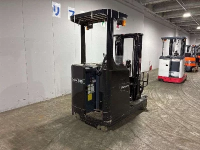 TOYOTA  FORKLIFT 