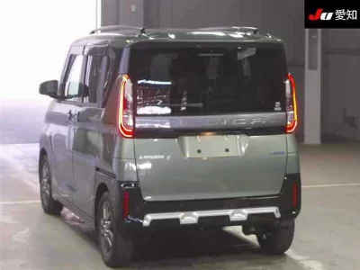 Mitsubishi Delica Mini