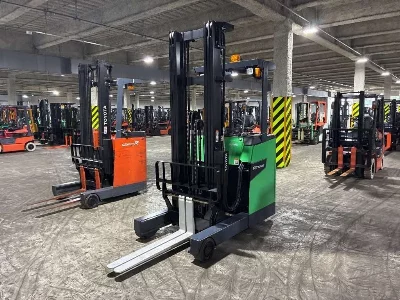 Toyota  FORKLIFT