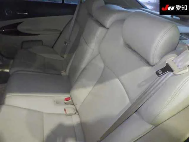 Lexus GS  с аукциона в Японии