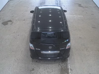 Honda Freed Spike