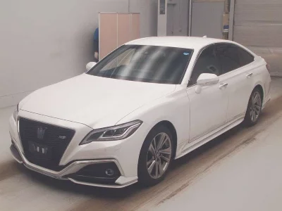 Toyota CROWN HYBRID