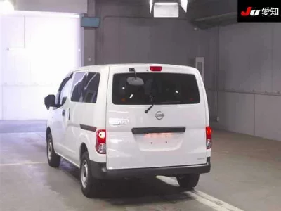 Nissan NV200 VANETTE VAN
