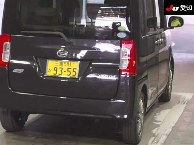 Daihatsu Tanto  с аукциона в Японии