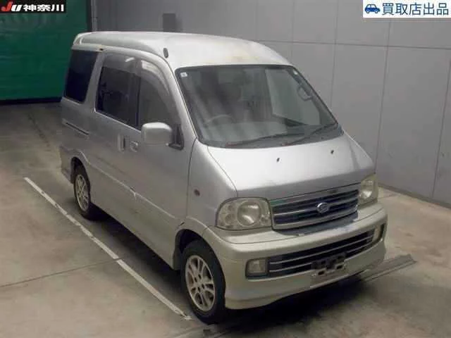 Daihatsu Atrai 7  с аукциона в Японии
