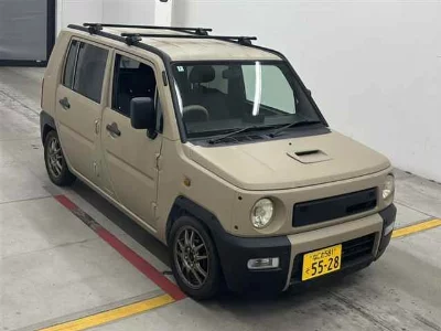 Daihatsu Naked