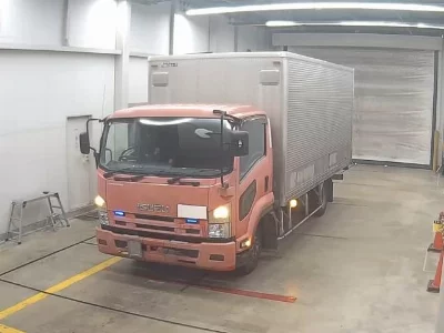 Isuzu Forward