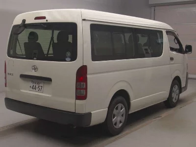 Toyota HIACE WAGON